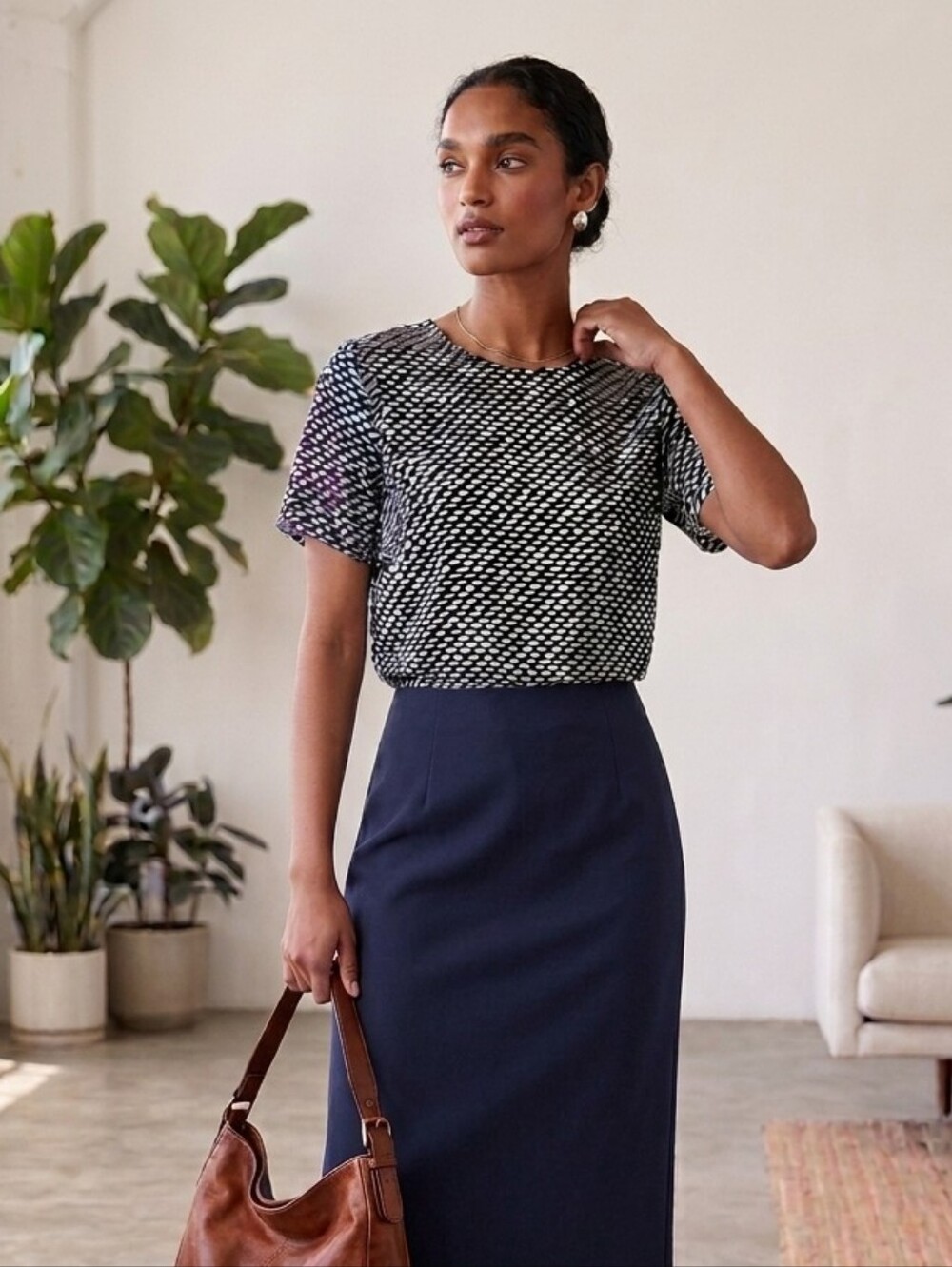 Banana Republic Navy & White Geometric Short-Sleeve Top
